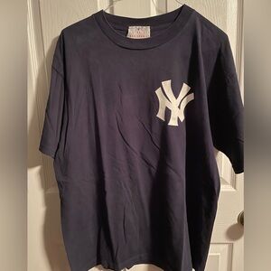 Yankees Derek Jeter men’s XL tee shirt